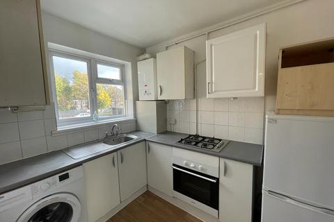 2 bedroom flat to rent, Footscray High Street, Sidcup