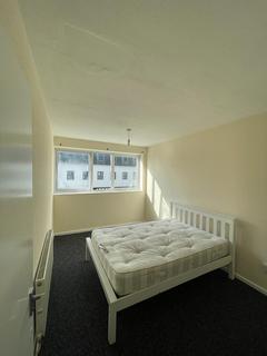 2 bedroom flat to rent, Footscray High Street, Sidcup