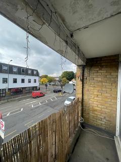 2 bedroom flat to rent, Footscray High Street, Sidcup