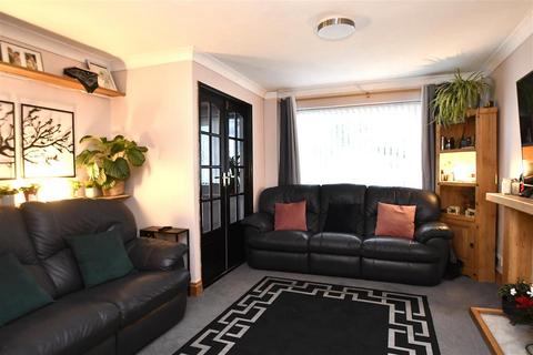 undefined, Falmouth TR11