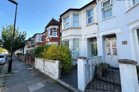 undefined, London N17