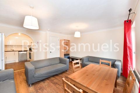 undefined, Ambassador Square, London E14