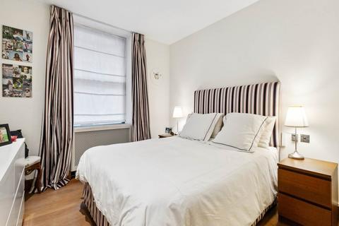 undefined, Emperors Gate - London , ,