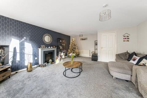4 bedroom terraced house for sale, Crab Tree Close, Bloxham