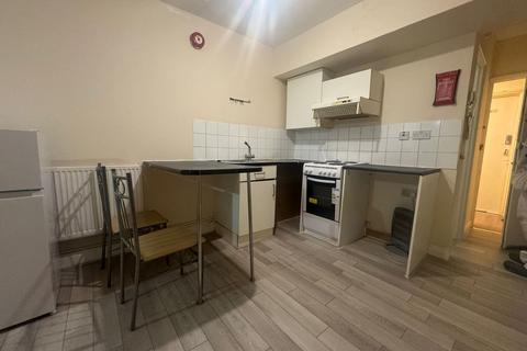 1 bedroom flat to rent, 86 Walworth Road, London, SE1