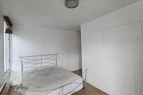 undefined, Trinity Quay, Aberdeen AB11