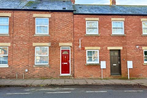 2 bedroom terraced house for sale, 39 St James Street, Daventry, NN11 4AG