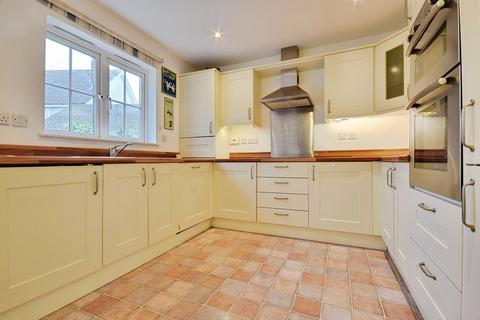3 bedroom semi-detached house for sale, Whitesand Drive, Rye TN31