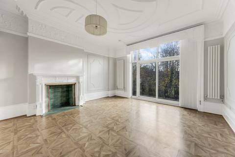 Terraced house to rent, Parsifal Road, West Hampstead, NW6