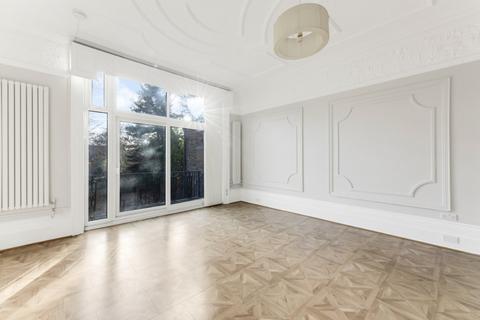 Terraced house to rent, Parsifal Road, West Hampstead, NW6