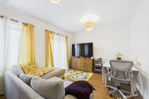 2 bedroom terraced house for sale, Brooks Mews, Aylesbury, Buckinghamshire