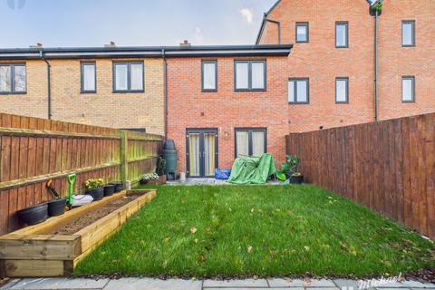 2 bedroom terraced house for sale, Brooks Mews, Aylesbury, Buckinghamshire