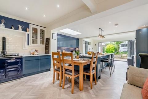 3 bedroom semi-detached house for sale, East Row, Whitby YO21