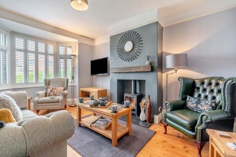 3 bedroom semi-detached house for sale, East Row, Whitby YO21