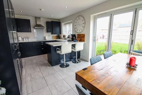 3 bedroom detached house for sale, Karsten Avenue, Gainsborough DN21