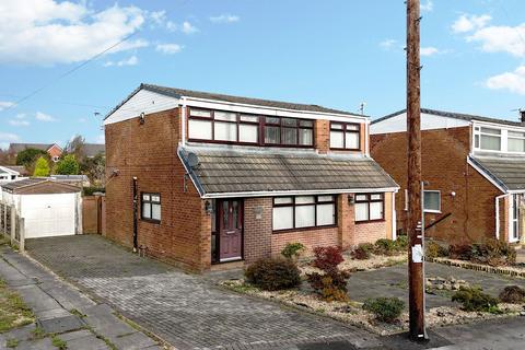 4 bedroom detached house for sale, Windsor Road, Ashton-in-Makerfield, Wigan, WN4 9ET