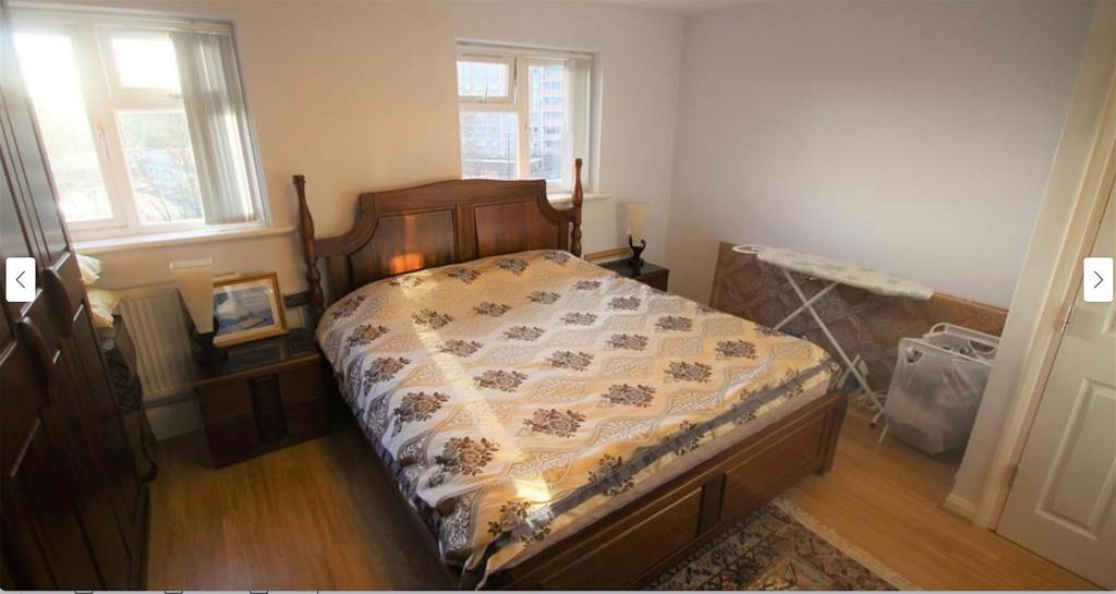 Radcliffe Way Bed 2.jpg