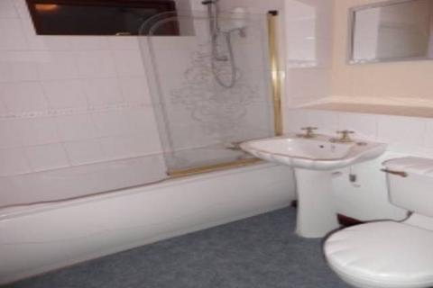 2 bedroom house to rent, Ashtree Road, Frome, Somerset
