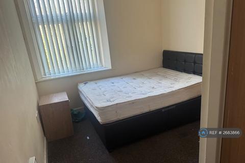 1 bedroom in a house share to rent, Mersey Road, Runcorn, WA7