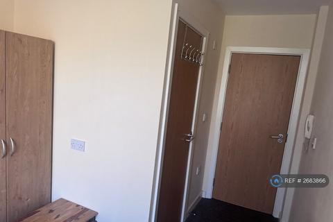 1 bedroom in a house share to rent, Mersey Road, Runcorn, WA7