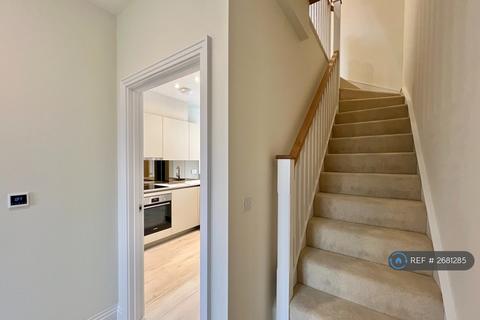 undefined, Barberry Road, High Wycombe, HP10