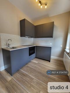 undefined, Redwood Drive, Epsom, KT19