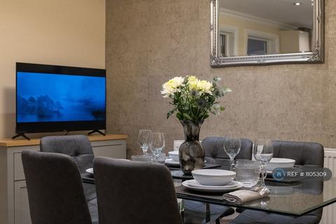 3 bedroom flat to rent, Oakleigh Road North, London, N20