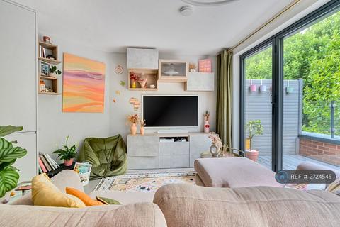 undefined, Barrowgate Road, London, W4