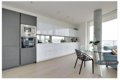 2 bedroom flat to rent, River Gardens Walk, London, SE10
