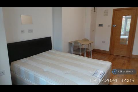 undefined, Woodside Grove, London, N12