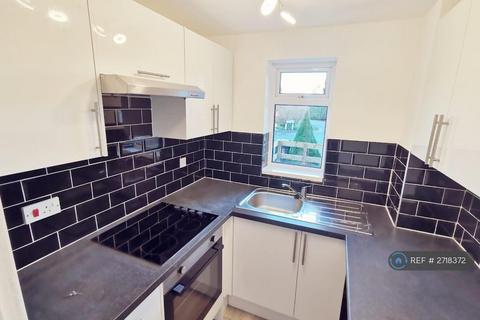 undefined, Spruce Avenue, Waterlooville, PO7