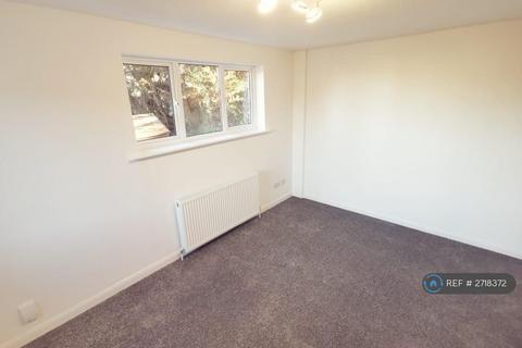 undefined, Spruce Avenue, Waterlooville, PO7