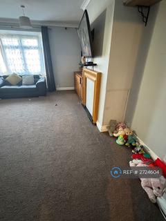 undefined, Abbey Drive, Luton, LU2