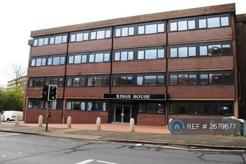 2 bedroom flat to rent, Kings House, Dudley, DY2