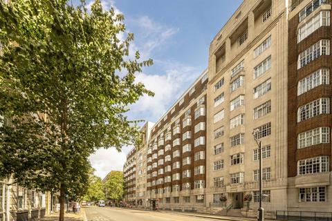 undefined, Woburn Place, London WC1H