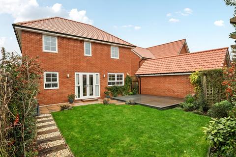 4 bedroom detached house for sale, Clover Leaze, Bristol BS36