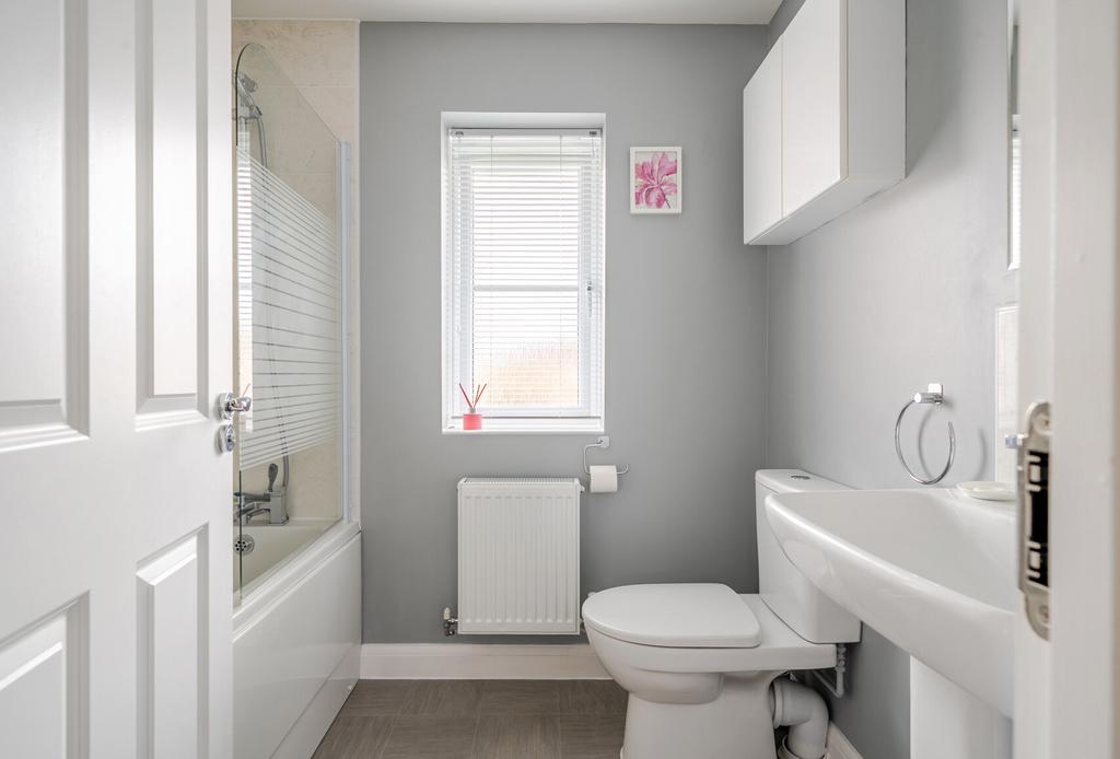 1388215-23-69382b...