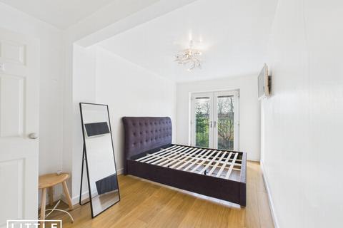 3 bedroom semi-detached house for sale, Windlebrook Crescent, Windle, WA10