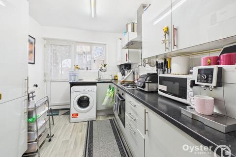 undefined, Bishop Ken Road, Harrow, HA3