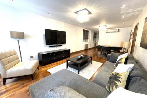 3 bedroom flat to rent, Lancaster Gate, London W2