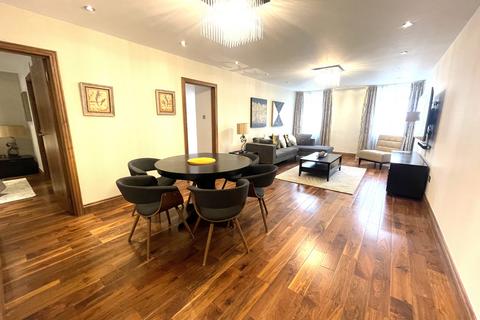3 bedroom flat to rent, Lancaster Gate, London W2