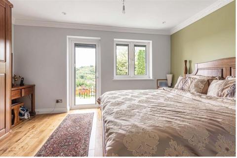 undefined, Applewick Lane, High Wycombe HP12