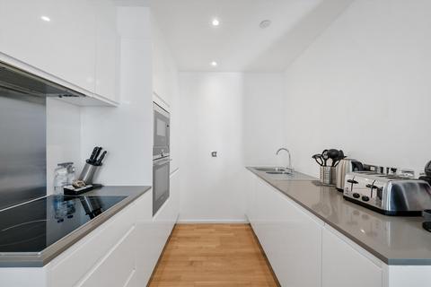 undefined, Clover Court, London, E14