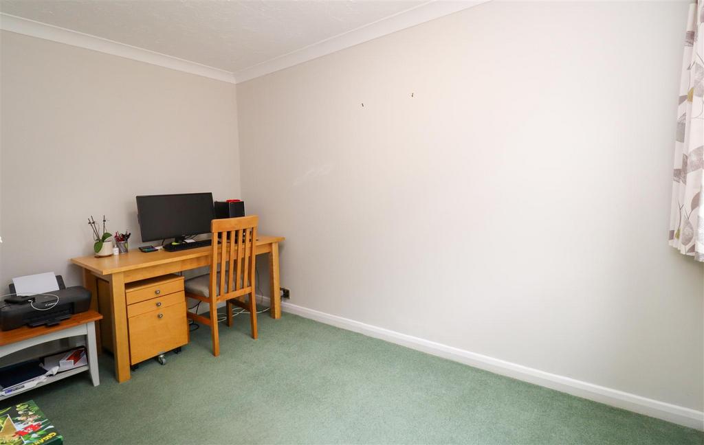 Study/Bedroom 4