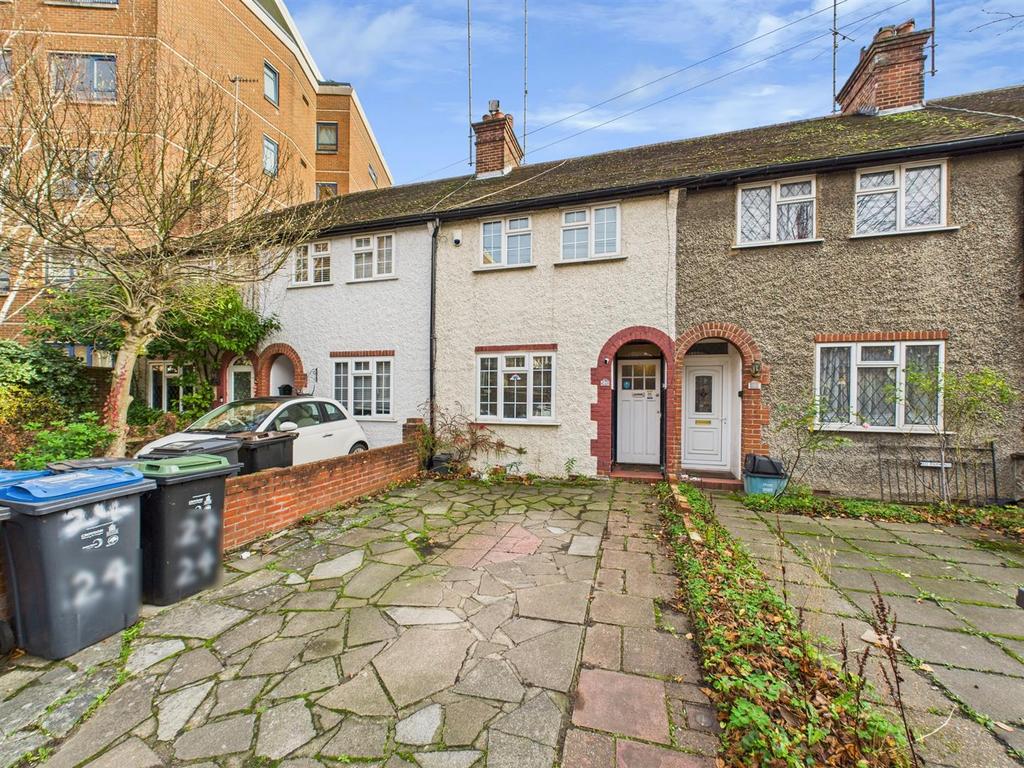 CAM02885 G0-PR0509-STILL020.jpg