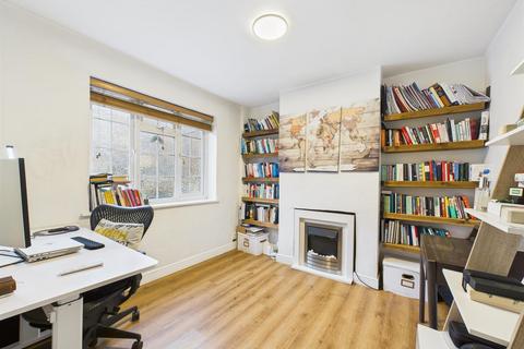 2 bedroom terraced house for sale, Woburn Avenue, Purley CR8