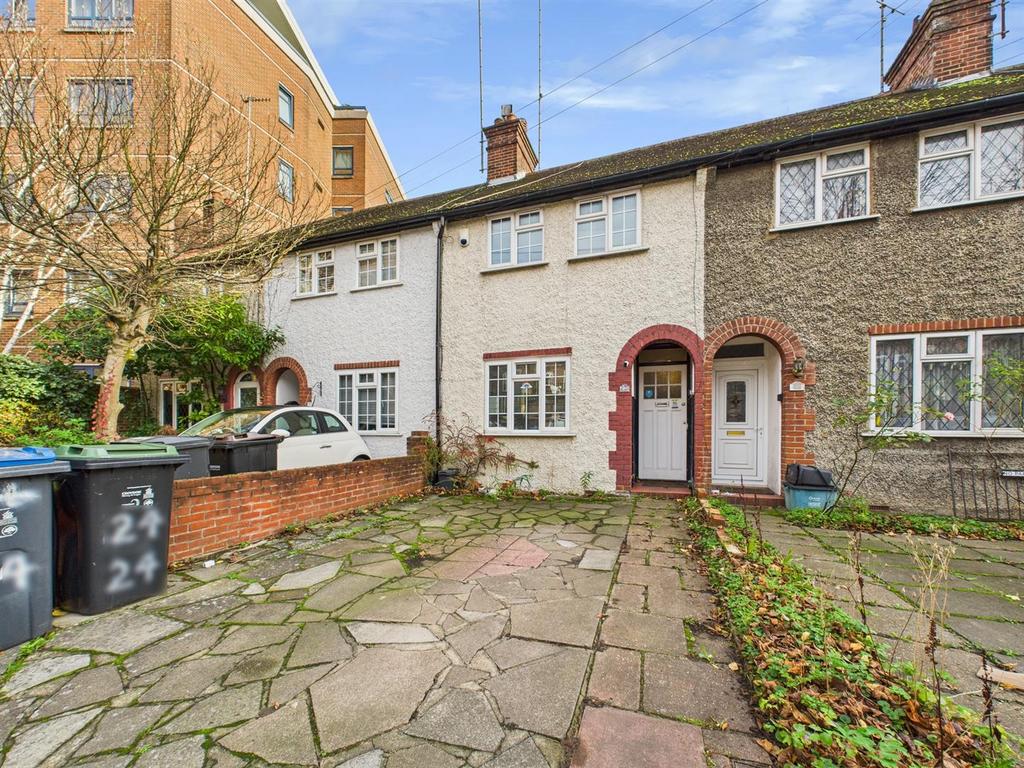 CAM02885 G0-PR0509-STILL019.jpg