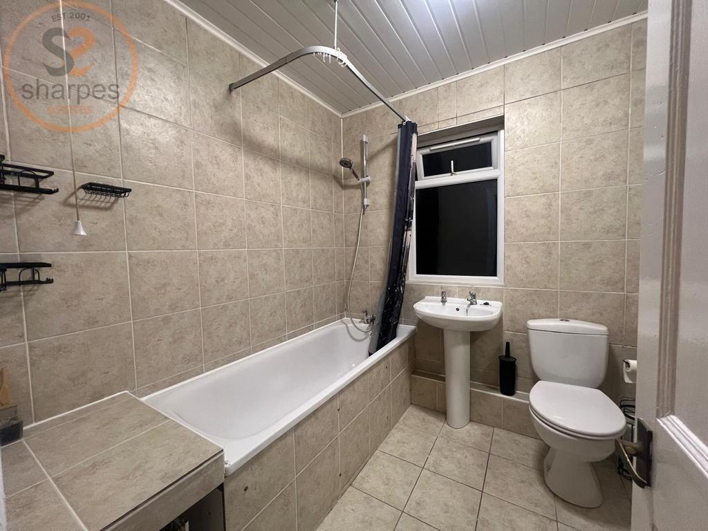 Whats App Image 2025-11-25 at 20.51.05 (1).jpeg