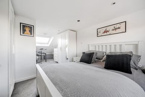 undefined, Charlesfield Road, Surrey RH6