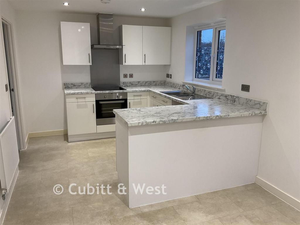 Kitchen/Dining Area